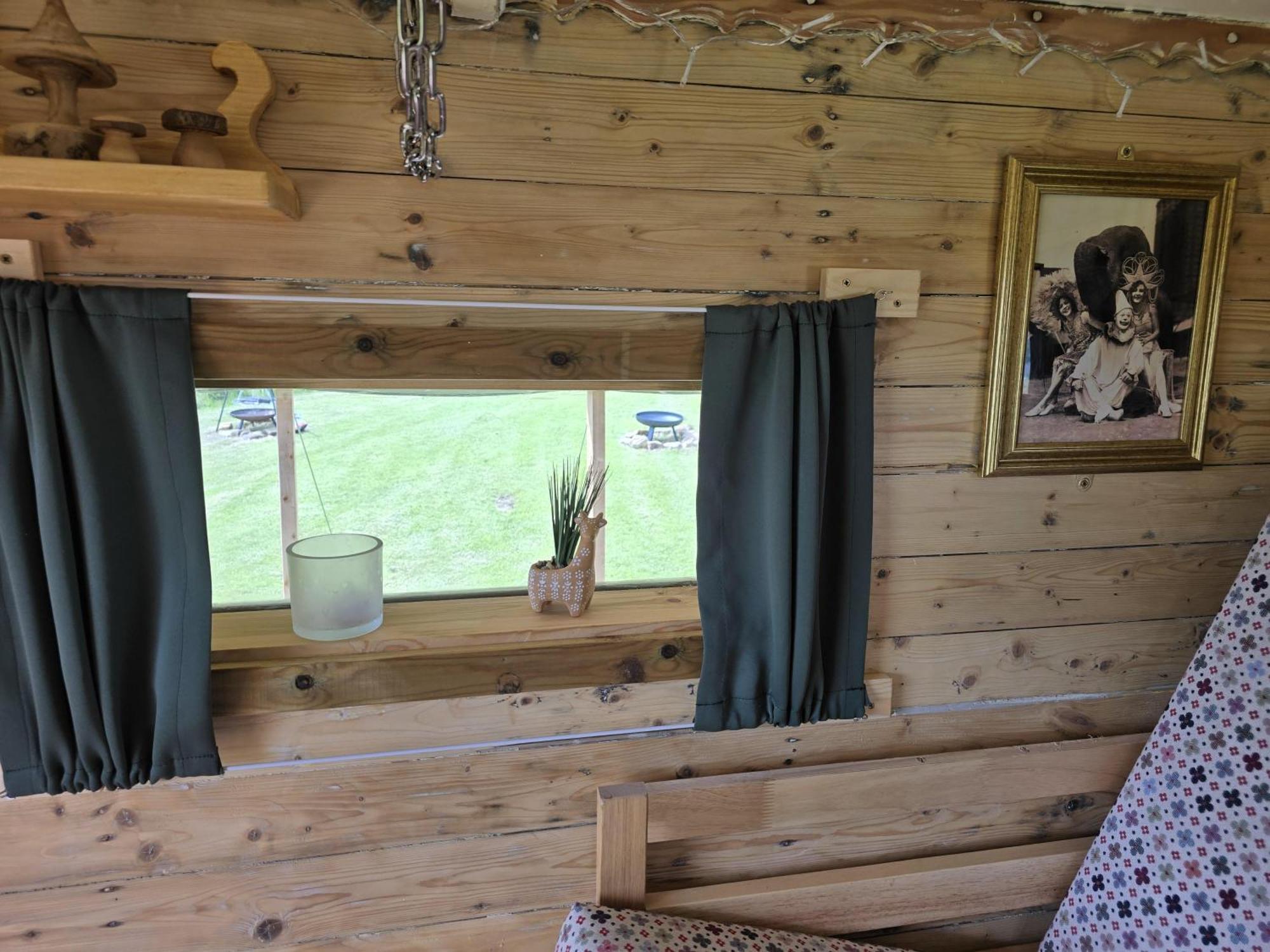Restored Circus Wagon Saltburn-by-the-Sea Exterior foto