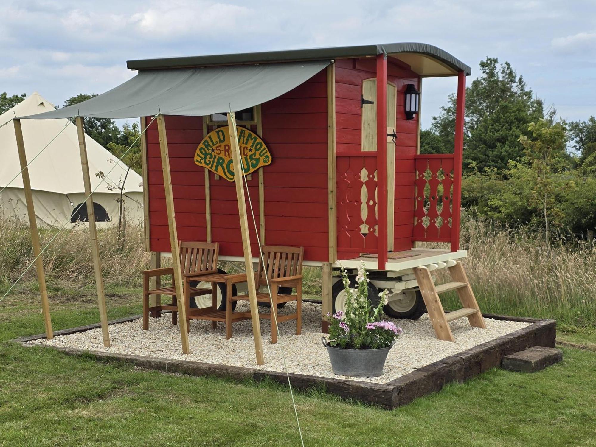 Restored Circus Wagon Saltburn-by-the-Sea Exterior foto